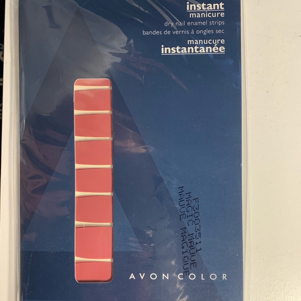 Instant manicure dry enamel nail strips.
